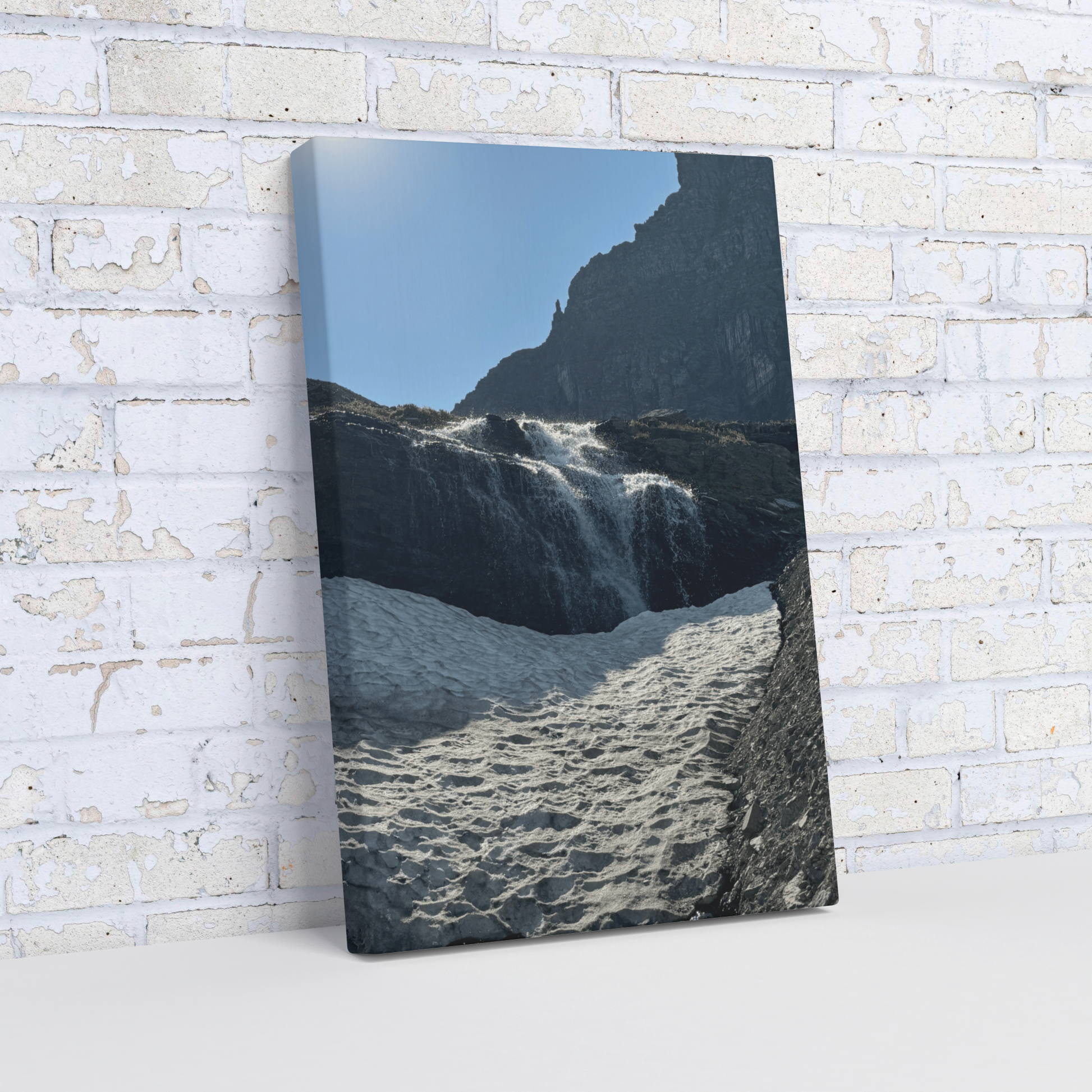 Glacier_Runoff_V_Angle_Wall_Mockup.png